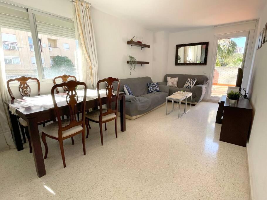 Millys House Junto A Feria Real Appartement